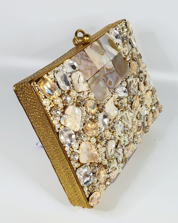 Elizabeth Pearl Gold Clutch Bag - Image 2