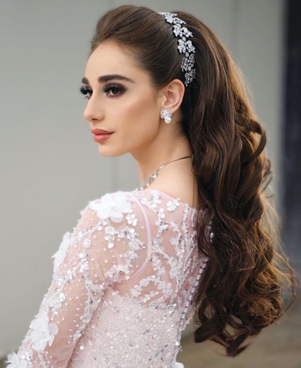 Lilly Crystal Hair Accessory - Image 3
