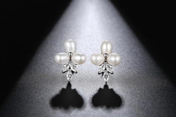 Fresh Water Pearl CZ Studs