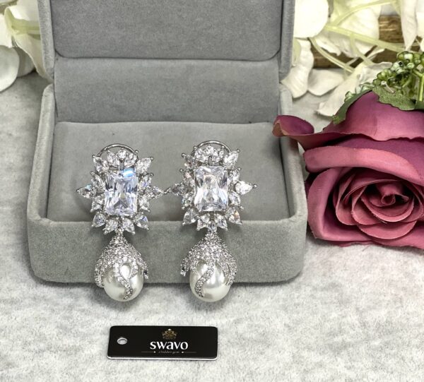 Coco Pearl Drop Earring